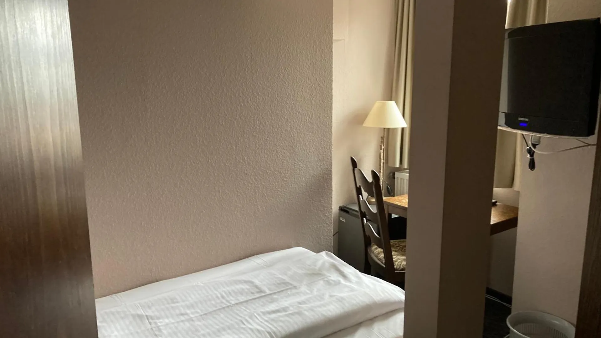 Hotel Schmuckkaestchen Miltenberg 3*,
